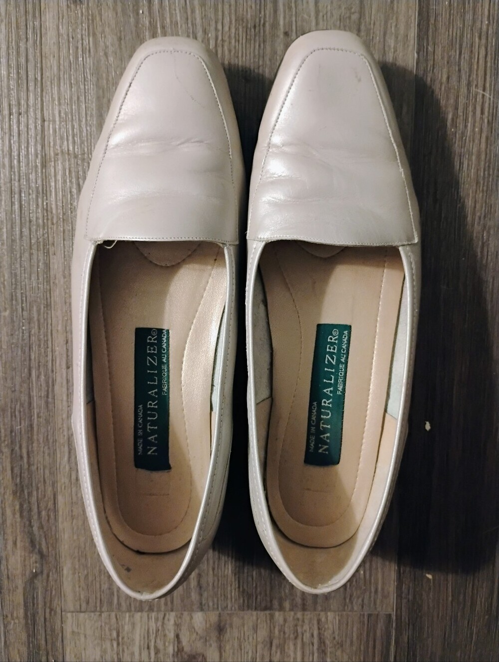 Naturalizer Beige Leather Loafers | Never Ever Worn | Women's Size 6/6.5